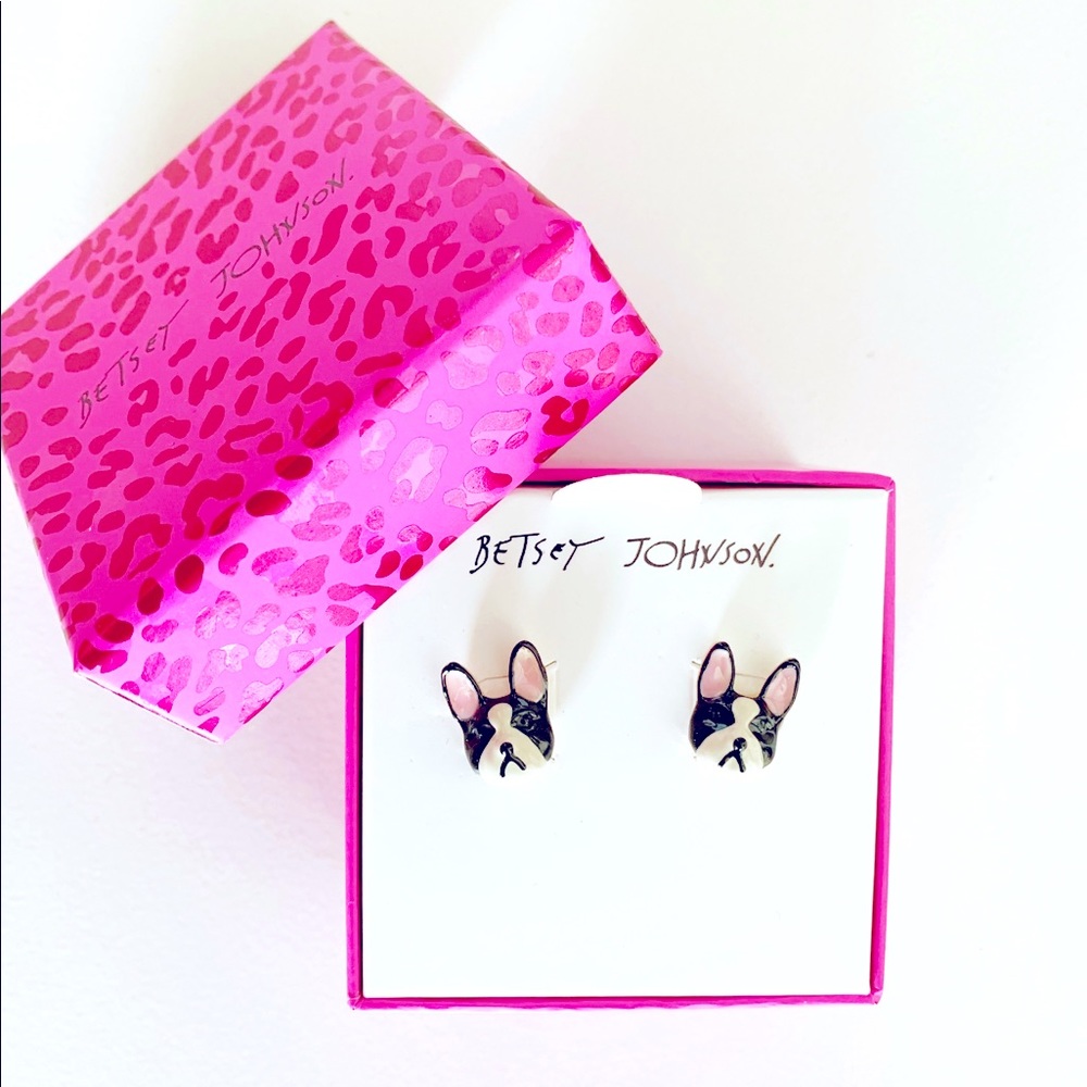 Betsy Johnson “Frenchie” Earrings !